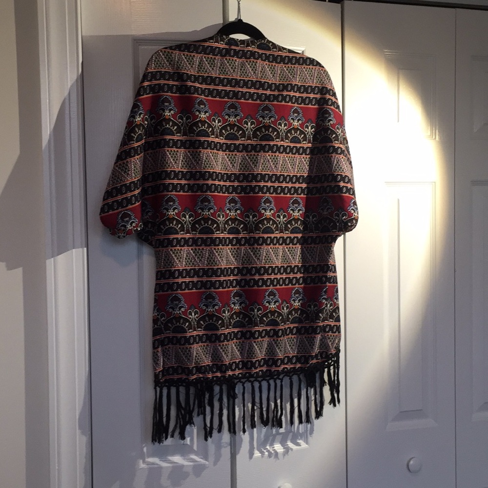 Red and black patterned kimono